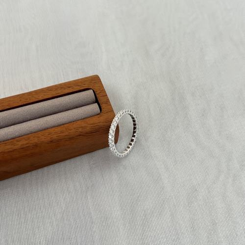 Anillo Augusta Moissanita Redonda 0.84CT