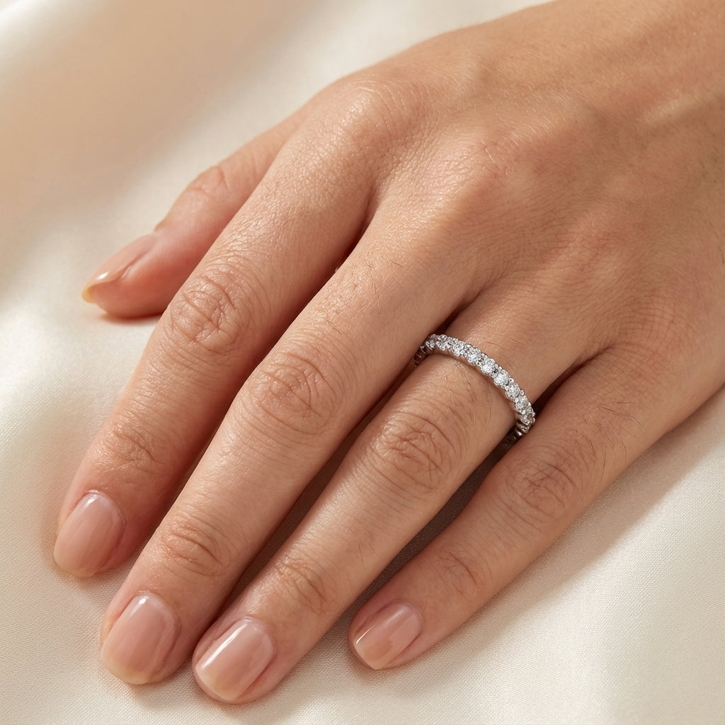 Anillo Augusta Moissanita Redonda 0.84CT