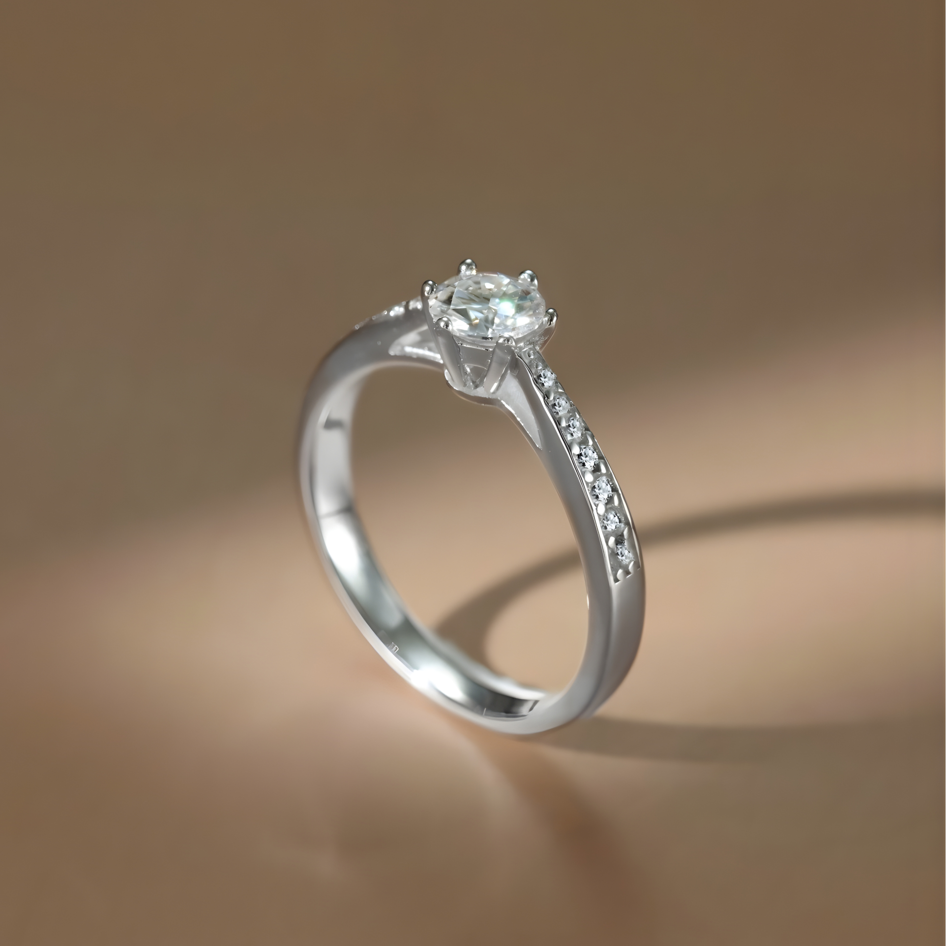 Anillo Livia Moissanita Redonda 0.5CT