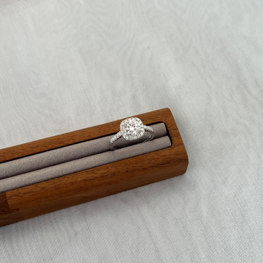 Anillo Vibia Moissanita Redonda 1.2CT