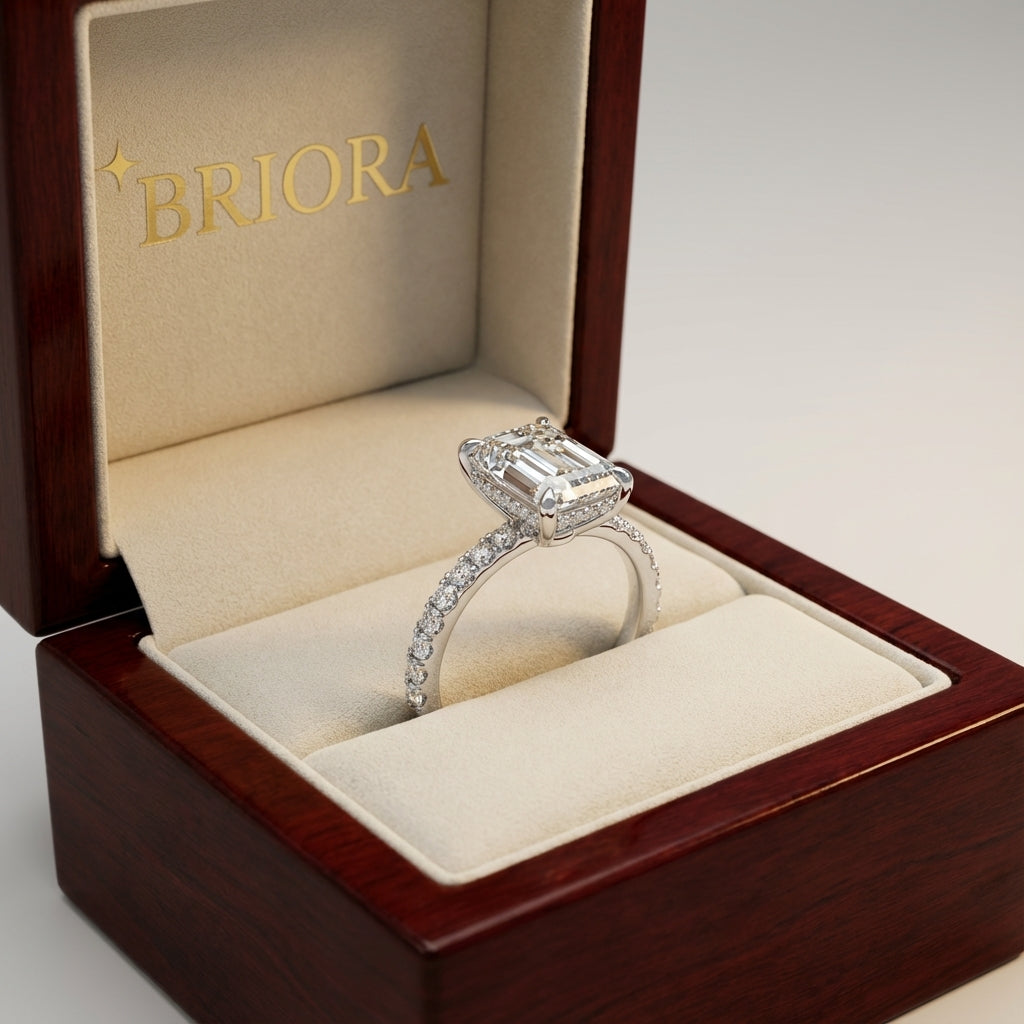 Anillo Claudia Moissanita Esmeralda 2.0CT