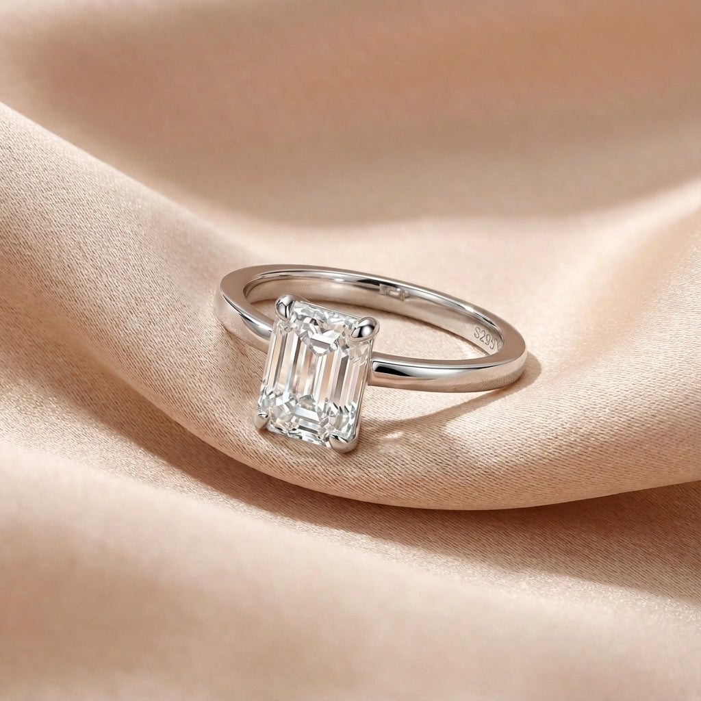 Anillo Sabina Moissanita Esmeralda 2.0CT