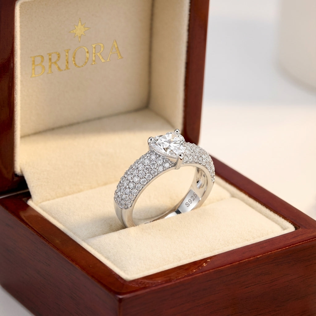 Anillo Valeria Moissanita Corazón 0.8CT