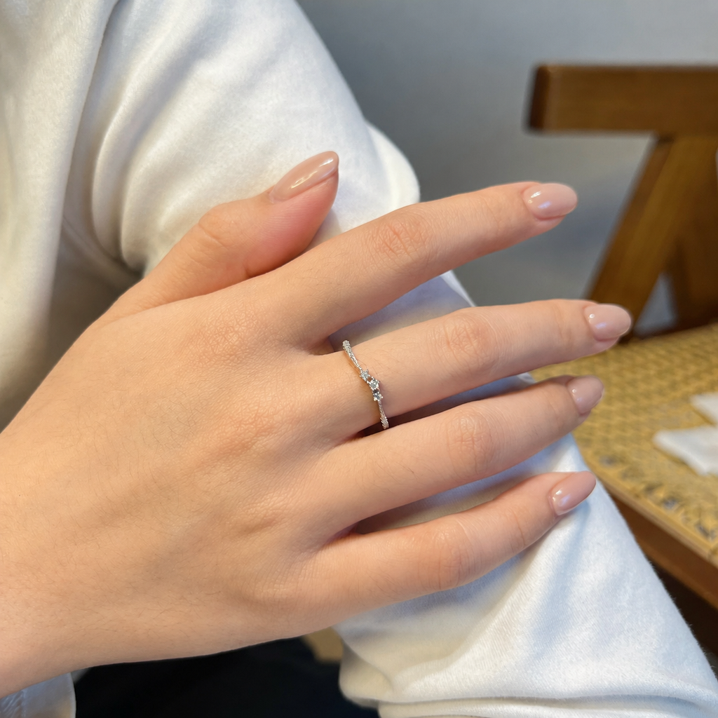 Anillo Moissanita Trío 0.12CT