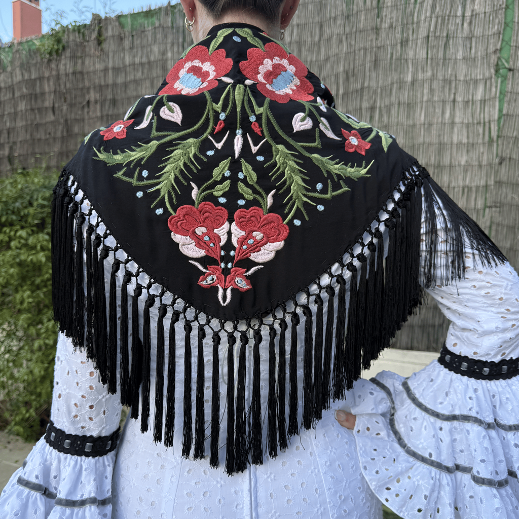 Mantón Tientos Negro