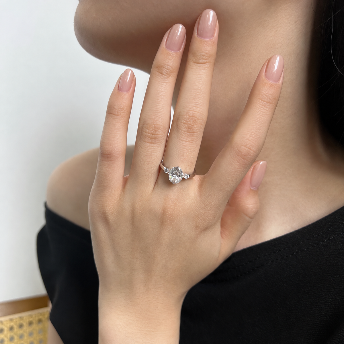 Anillo Moissanita Oval 2.0CT