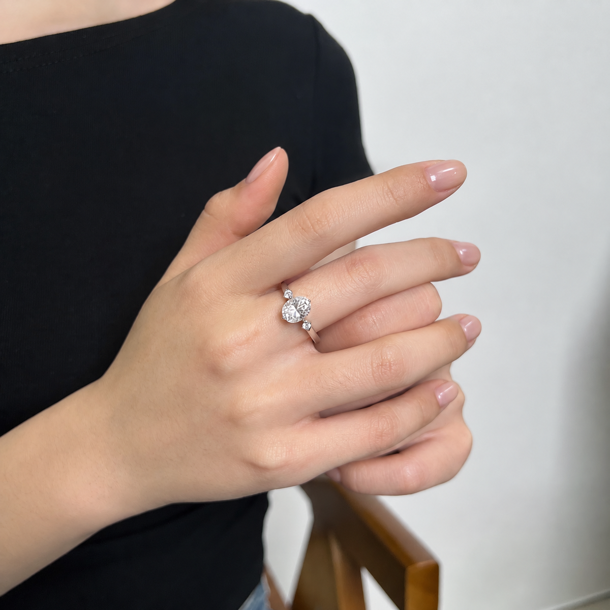 Anillo Moissanita Oval 2.0CT
