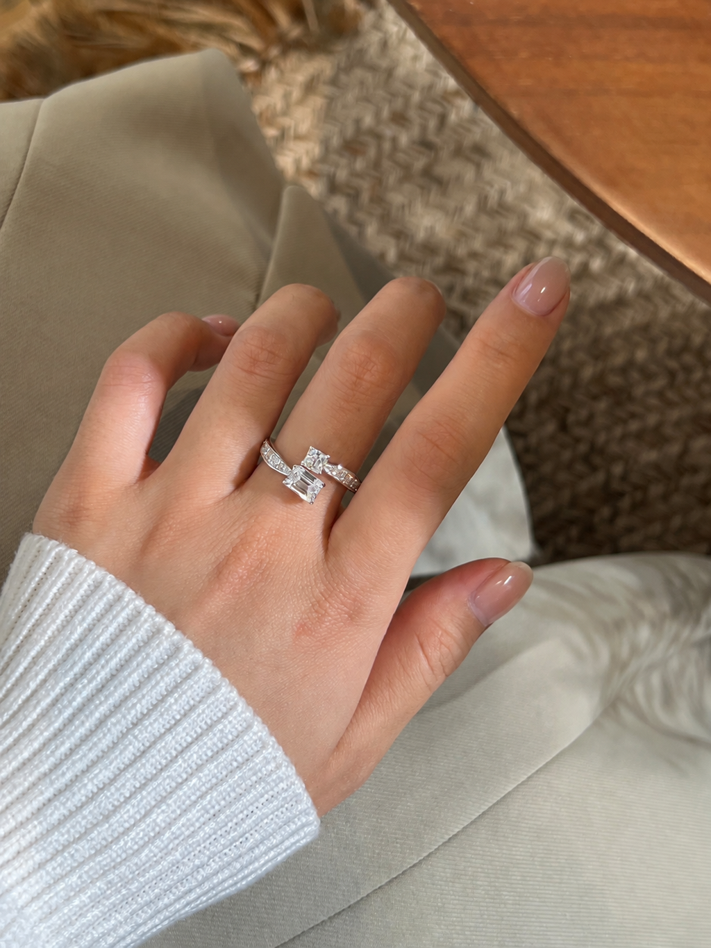 Anillo Moissanita Esmeralda 1.65CT