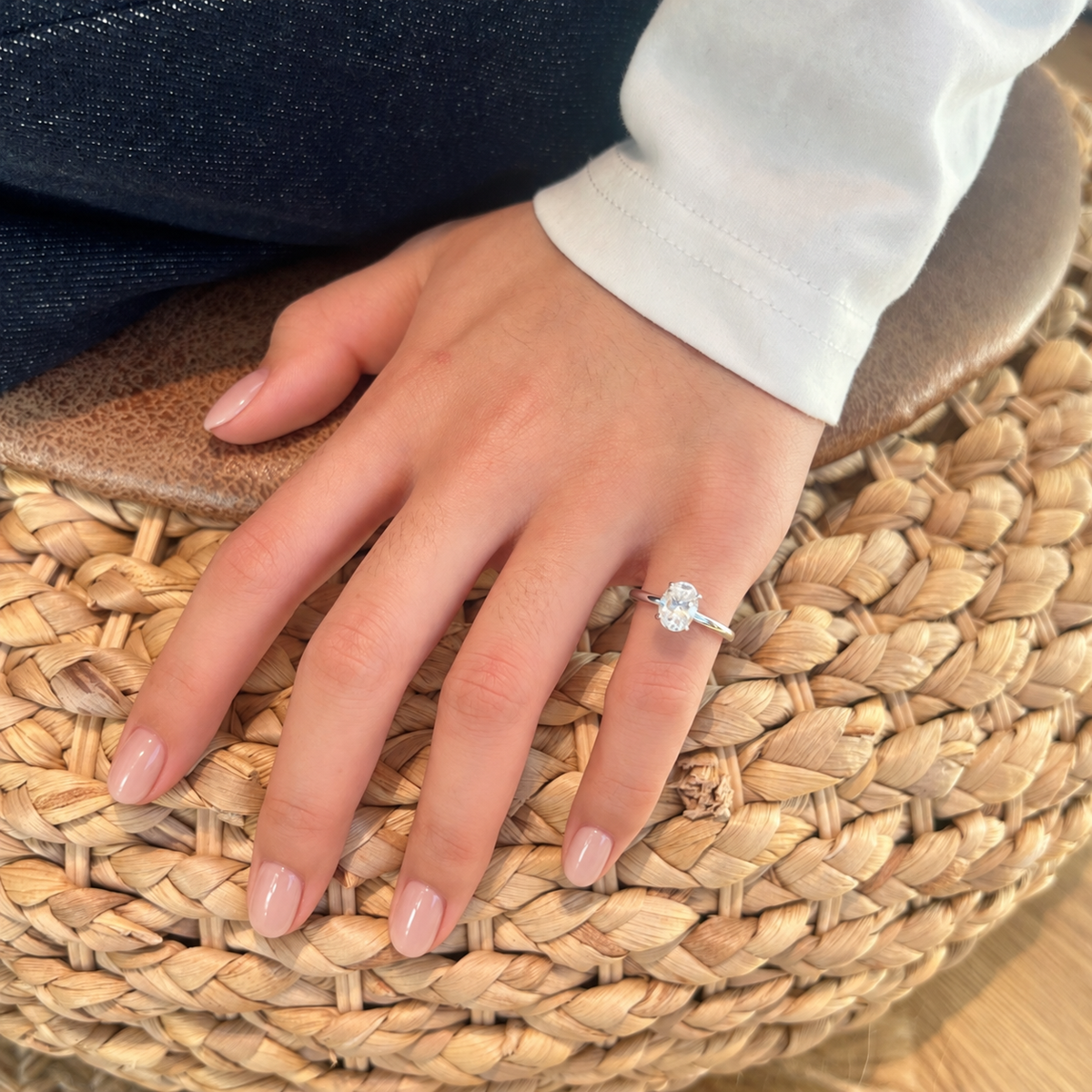 Anillo Moissanita Ovalada 1.5CT