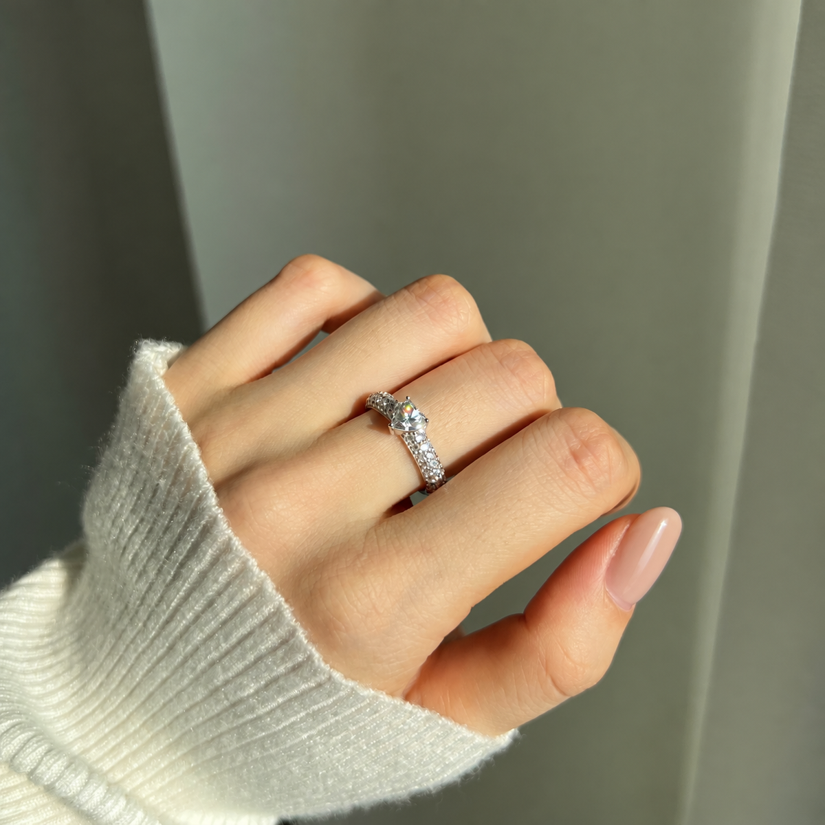 Anillo Moissanita Corazón 0.8CT