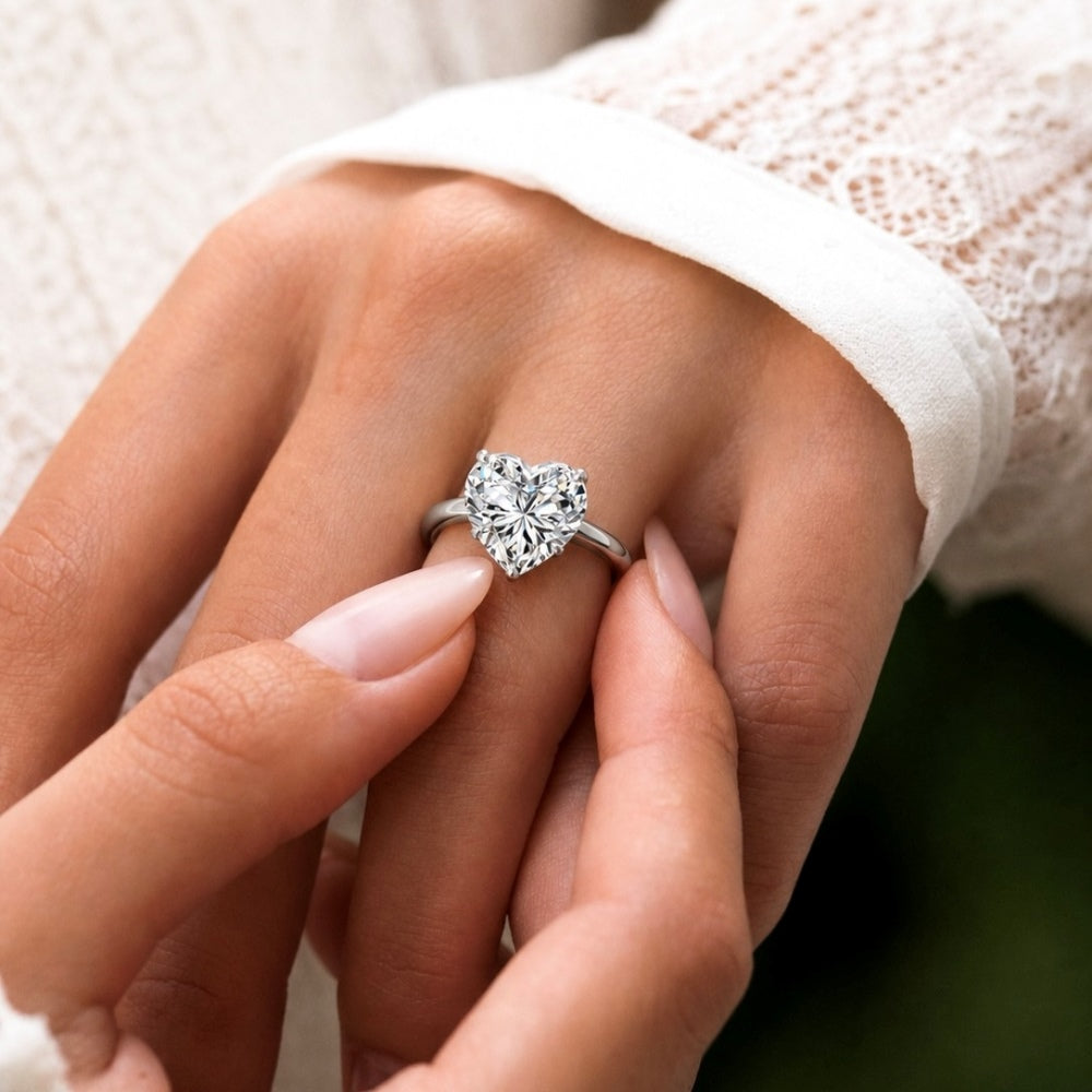 Anillo Moissanita Corazón 4.0CT