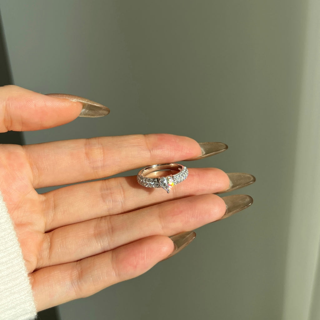 Anillo Moissanita Corazón 0.8CT