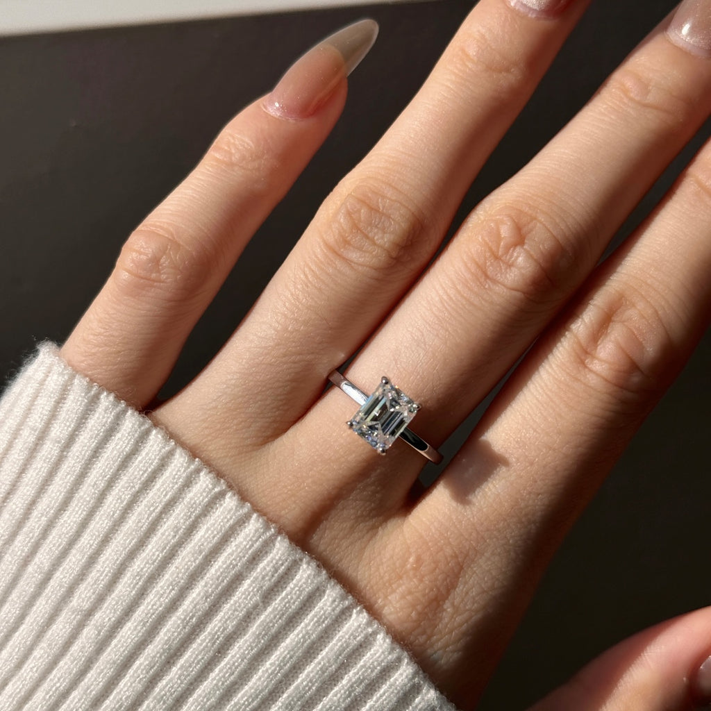 Anillo Moissanita Esmeralda 2.0CT