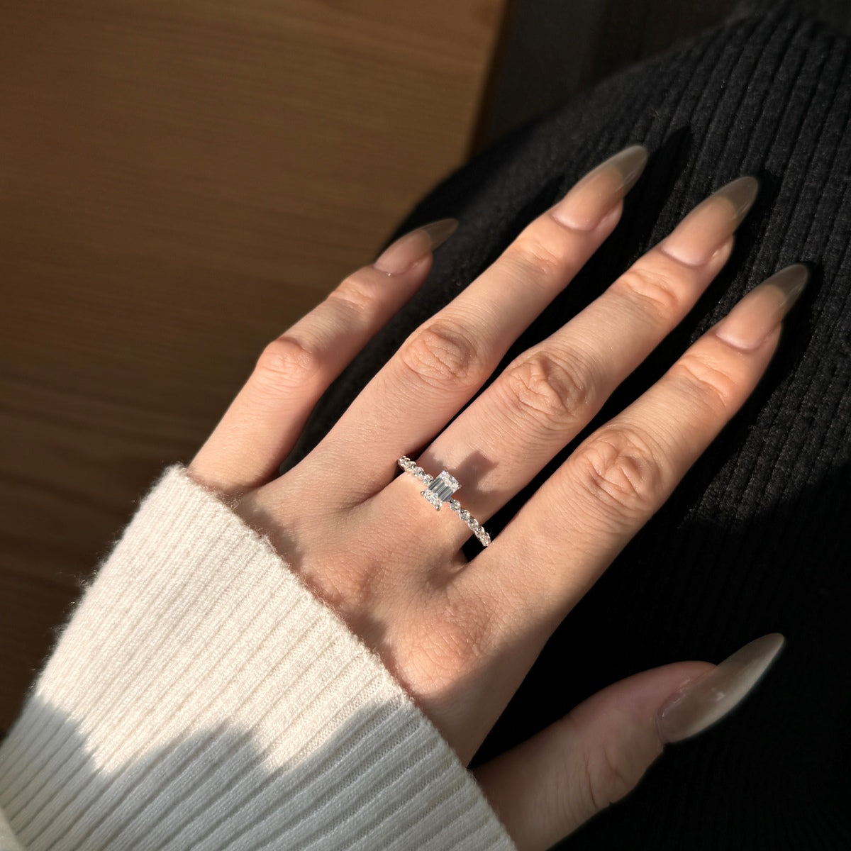 Anillo Moissanita Esmeralda 0.6CT