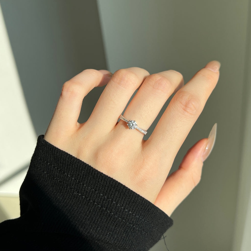 Anillo Moissanita Redonda 0.5CT
