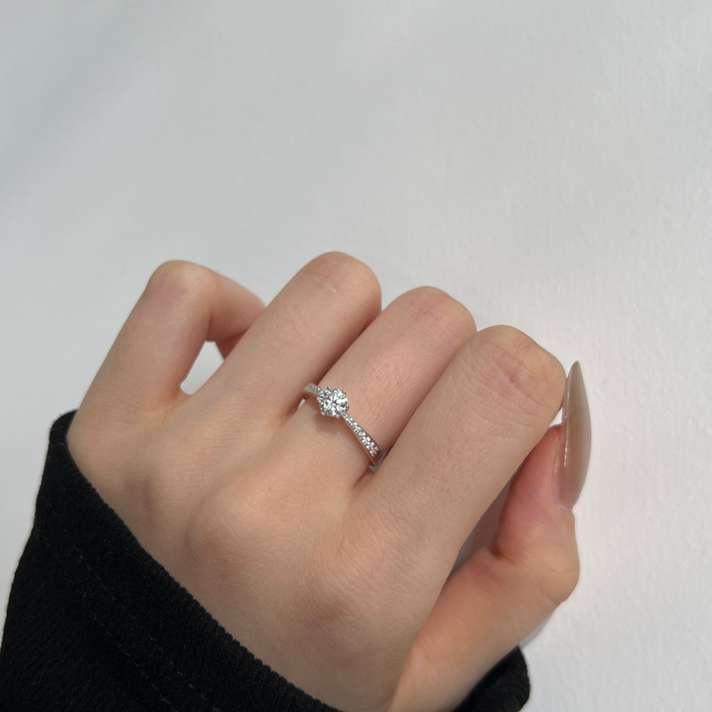 Anillo Moissanita Redonda 0.5CT