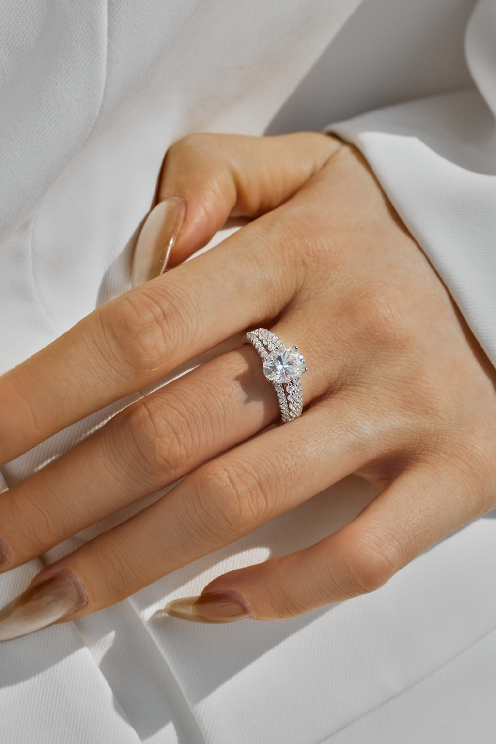 Anillo Moissanita Oval 2.0CT