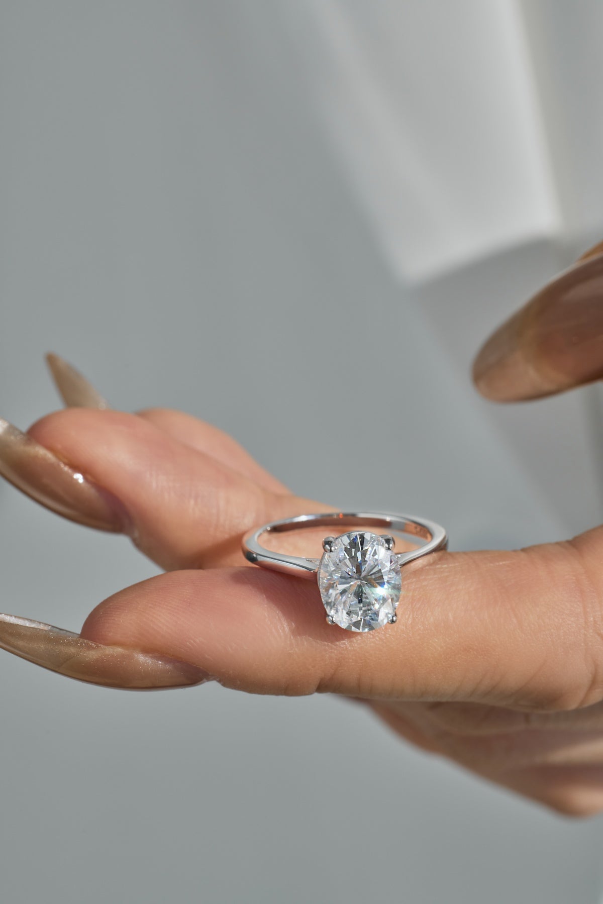 Anillo Moissanita Oval 3.0CT