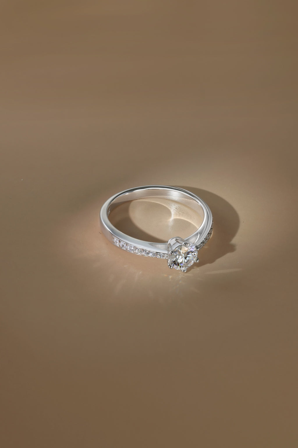 Anillo Moissanita Redonda 0.5CT