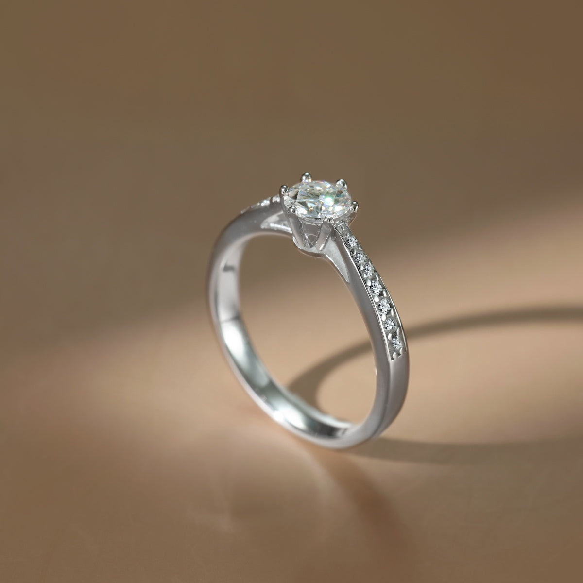 Anillo Moissanita Redonda 0.5CT