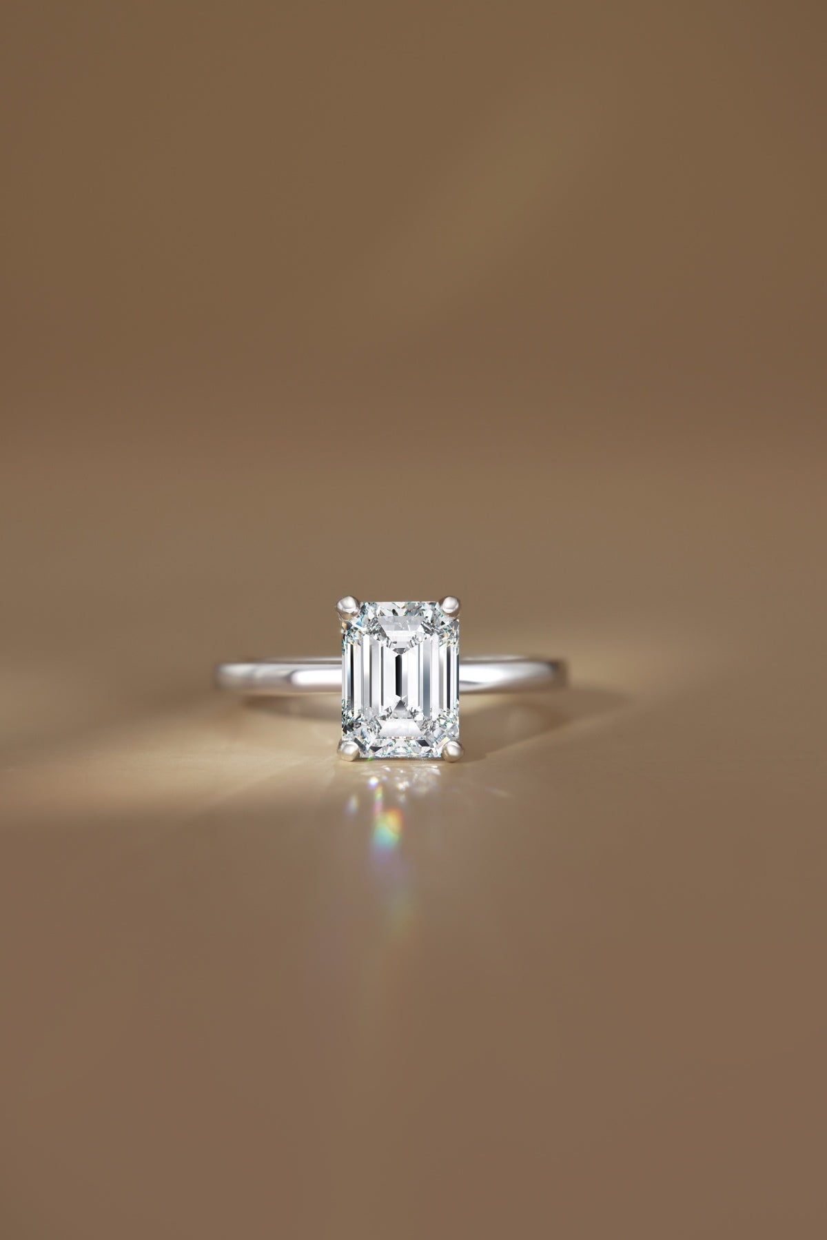 Anillo Moissanita Esmeralda 2.0CT