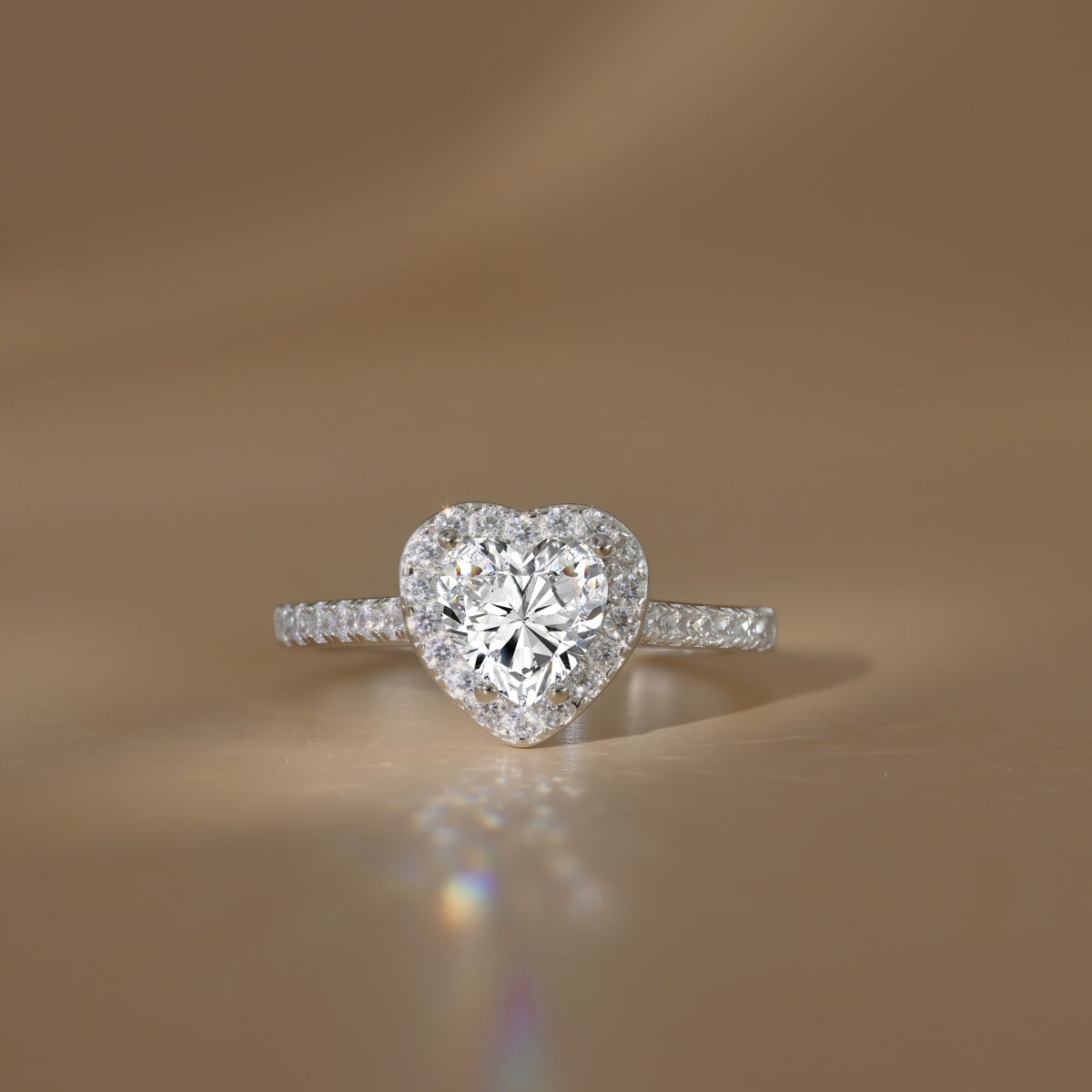 Anillo Moissanita Corazón 1.0CT