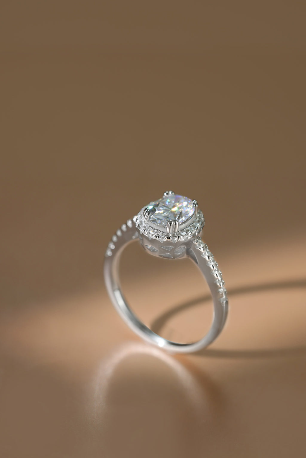 Anillo Moissanita Oval 1.5CT