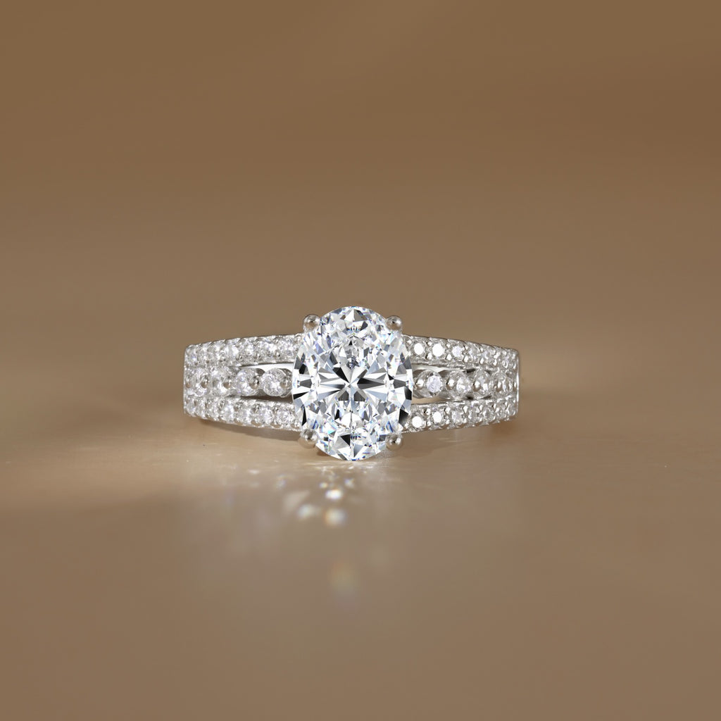 Anillo Moissanita Oval 2.0CT