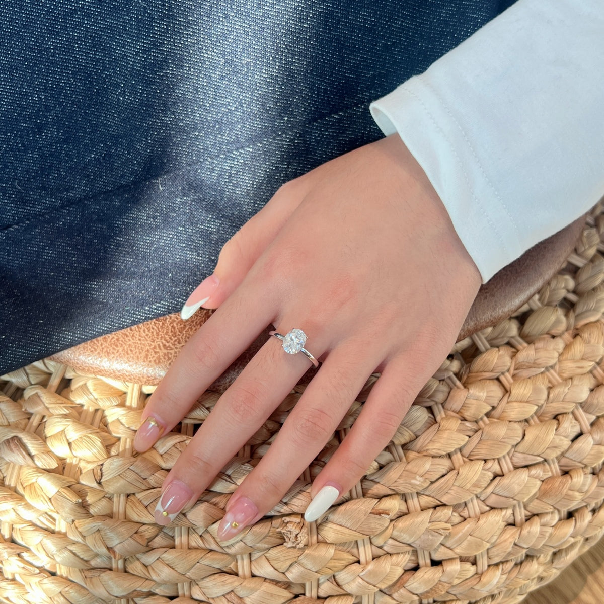 Anillo Moissanita Ovalada 2.0CT