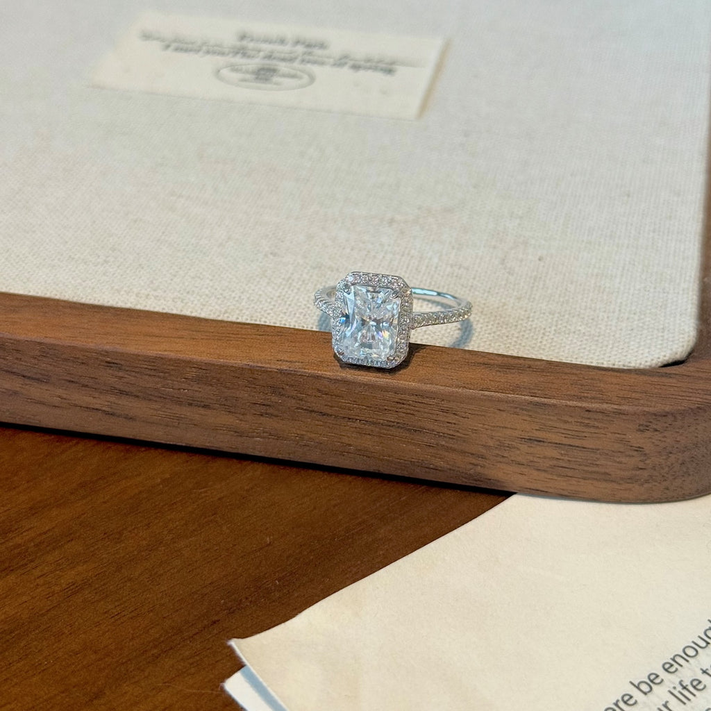 Anillo Moissanita Radiante 3.0CT