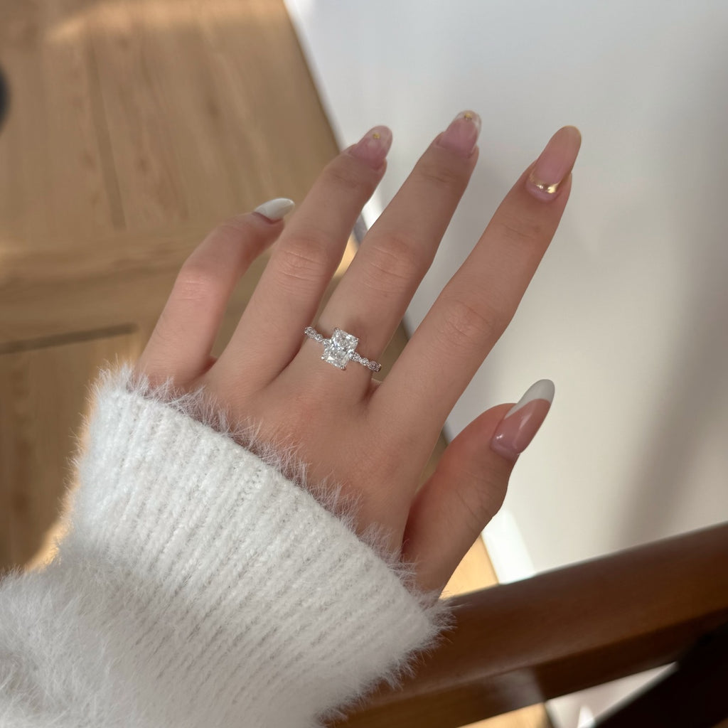 Anillo Moissanita Radiante 2.0CT