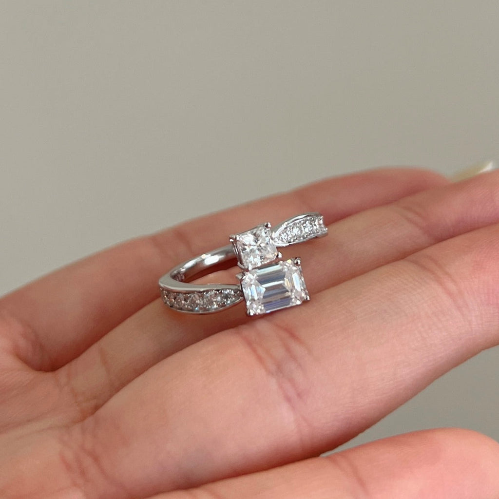 Anillo Moissanita Esmeralda 1.65CT