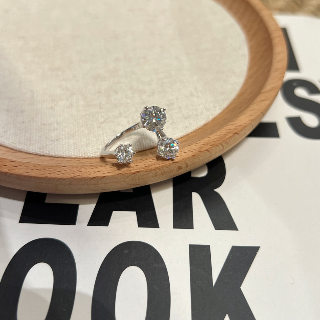 Anillo Moissanita Trío 2.5CT