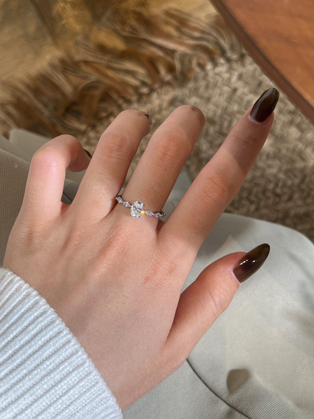 Anillo Moissanita Oval 0.8CT