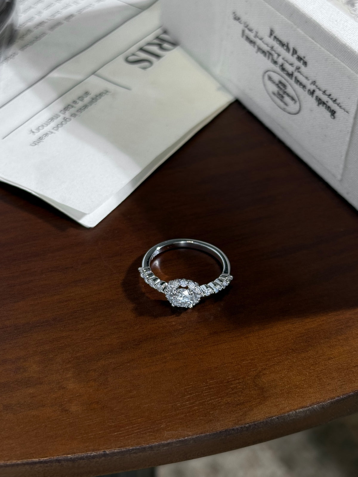 Anillo Moissanita Halo 0.86CT