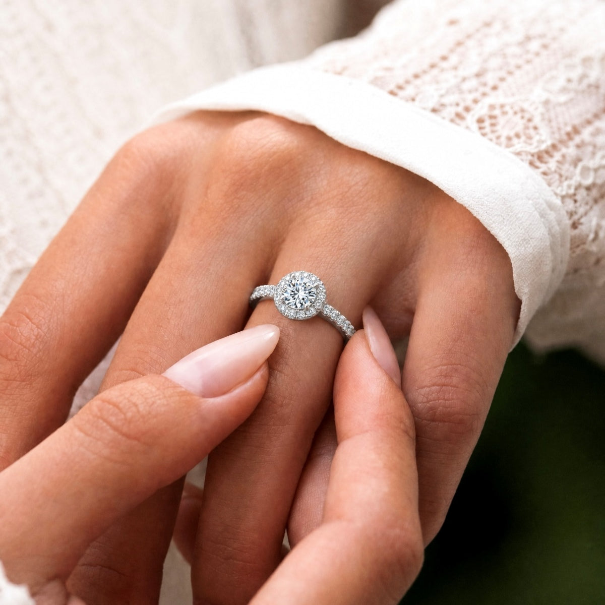 Anillo Moissanita Redonda 1.2CT