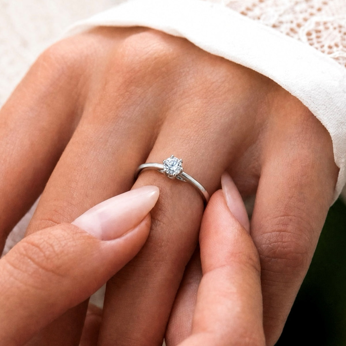 Anillo Moissanita Redonda 0.5CT