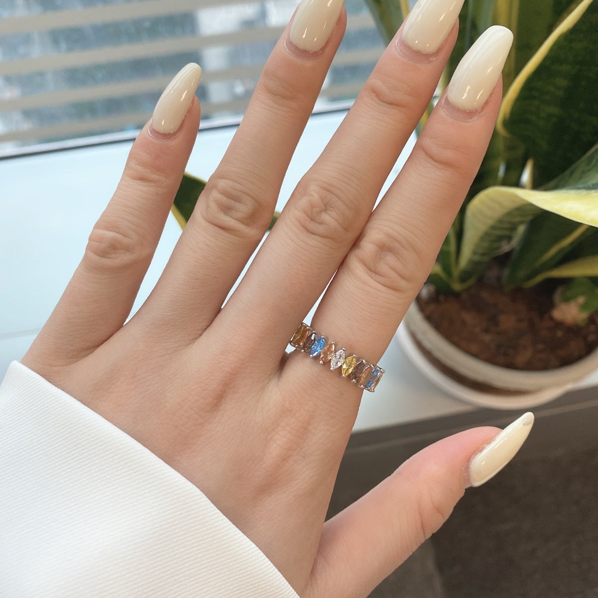 Anillo Moissanita Esmeralda 0.6CT