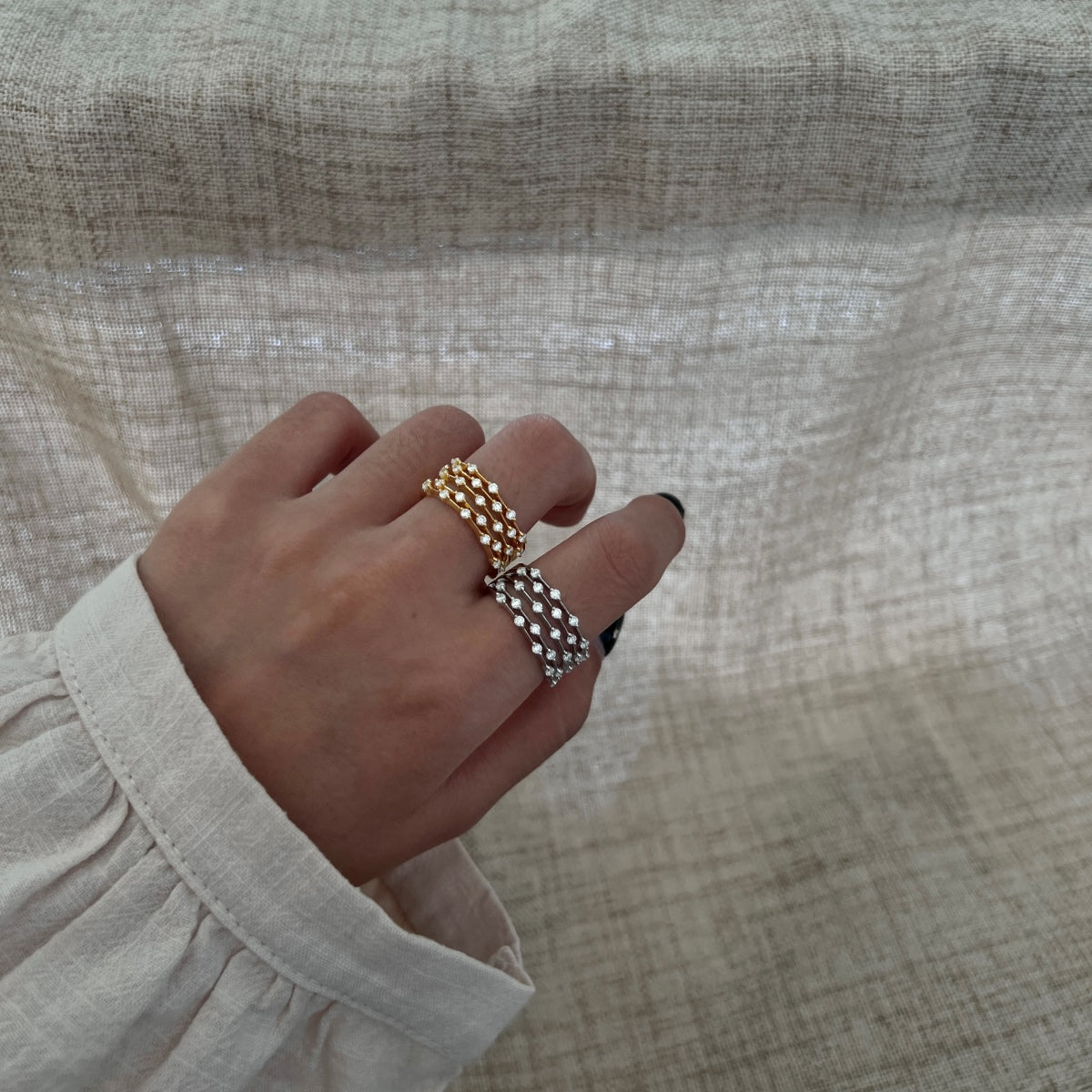 Anillo de bandas de moissanitas 0,54 ct en plata