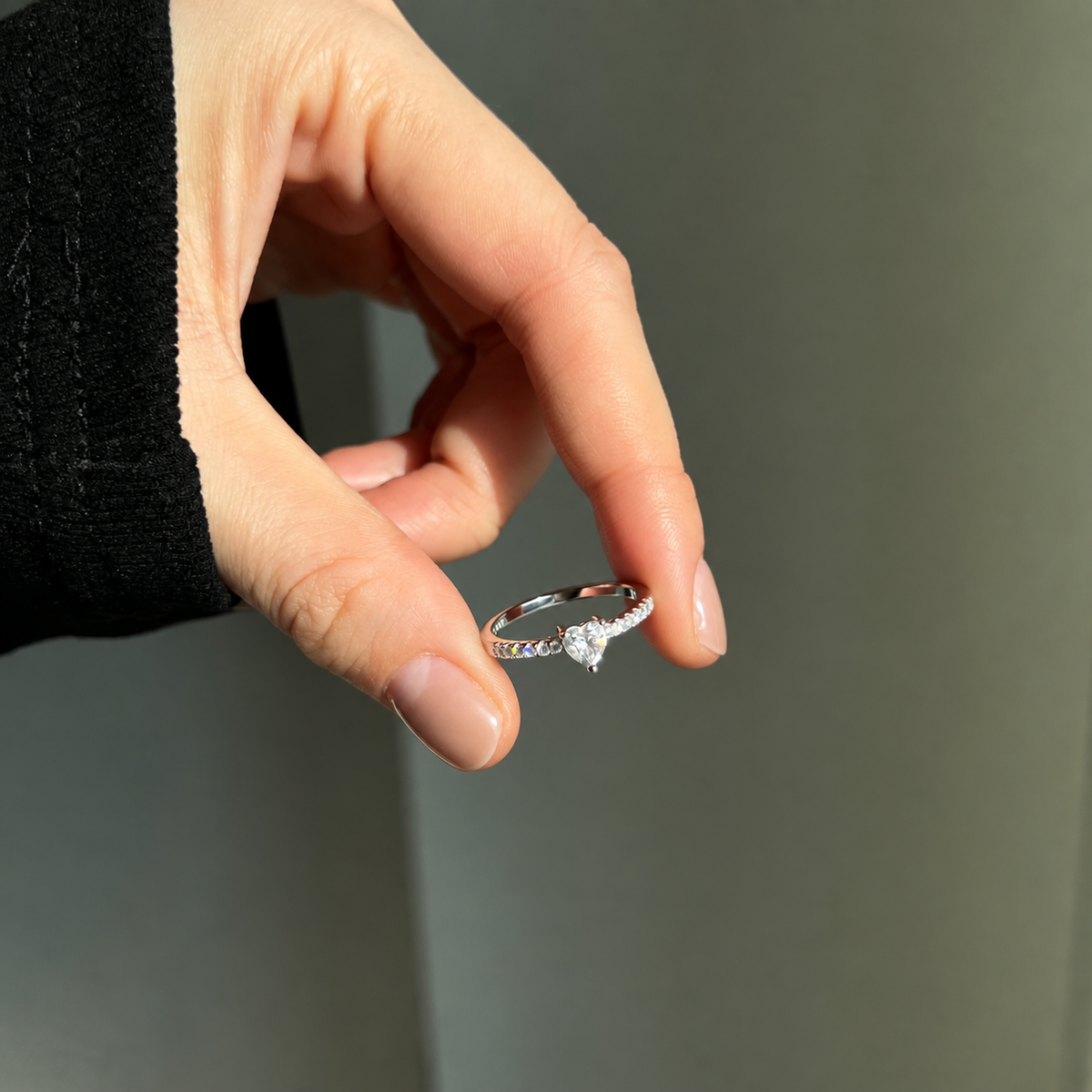 Anillo solitario de moissanita 0,5 ct en plata