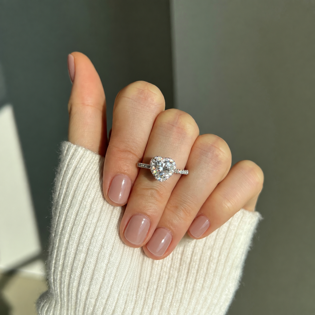 Anillo halo de moissanita 1,0 ct en plata