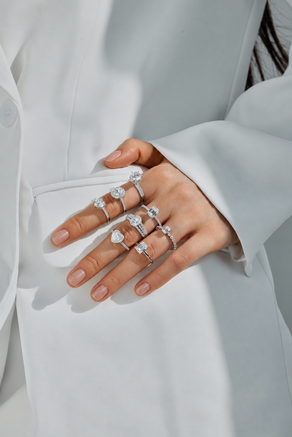 Anillo con corazón de moissanita 2 ct en plata