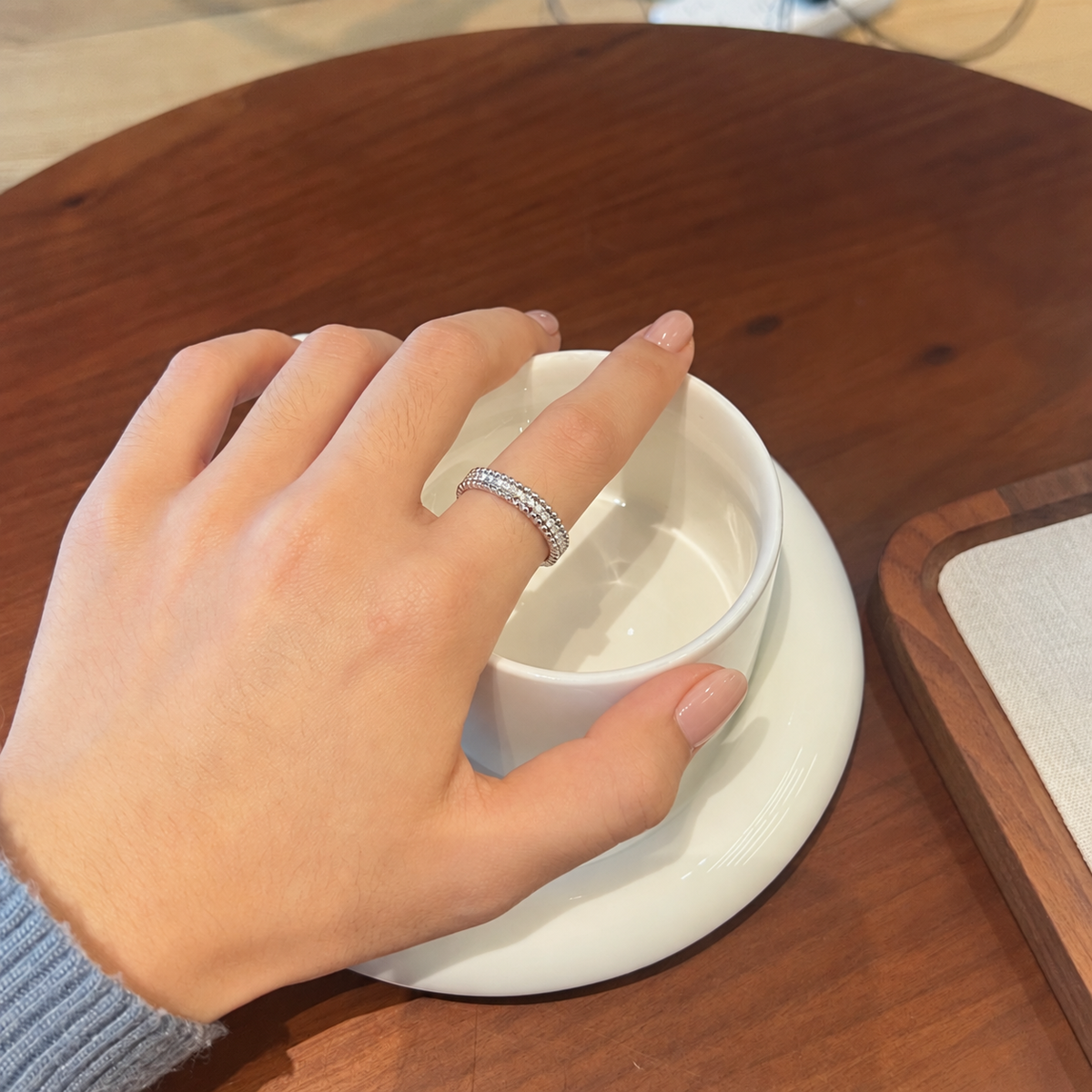 Anillo eternity de moissanitas 0,525 ct en plata