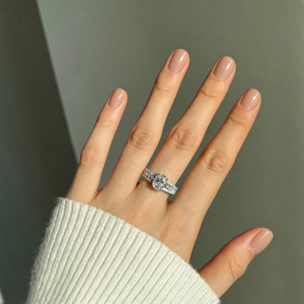 Anillo de pavé de moissanita 2 ct en plata