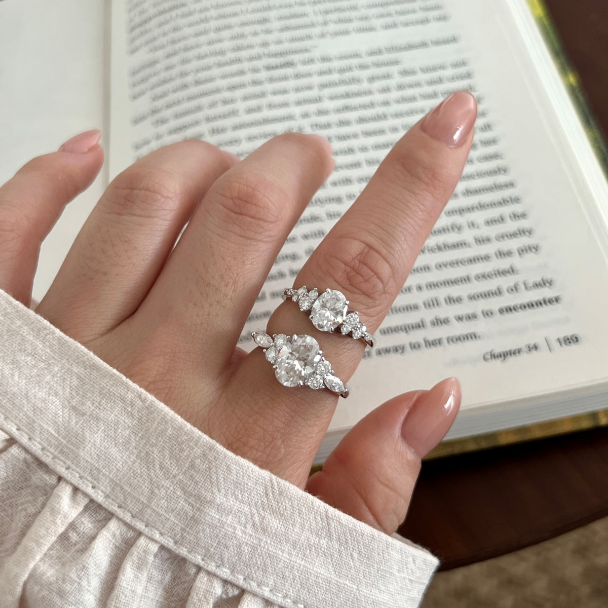 Anillo de tres piedras de moissanitas 2,5 ct en plata