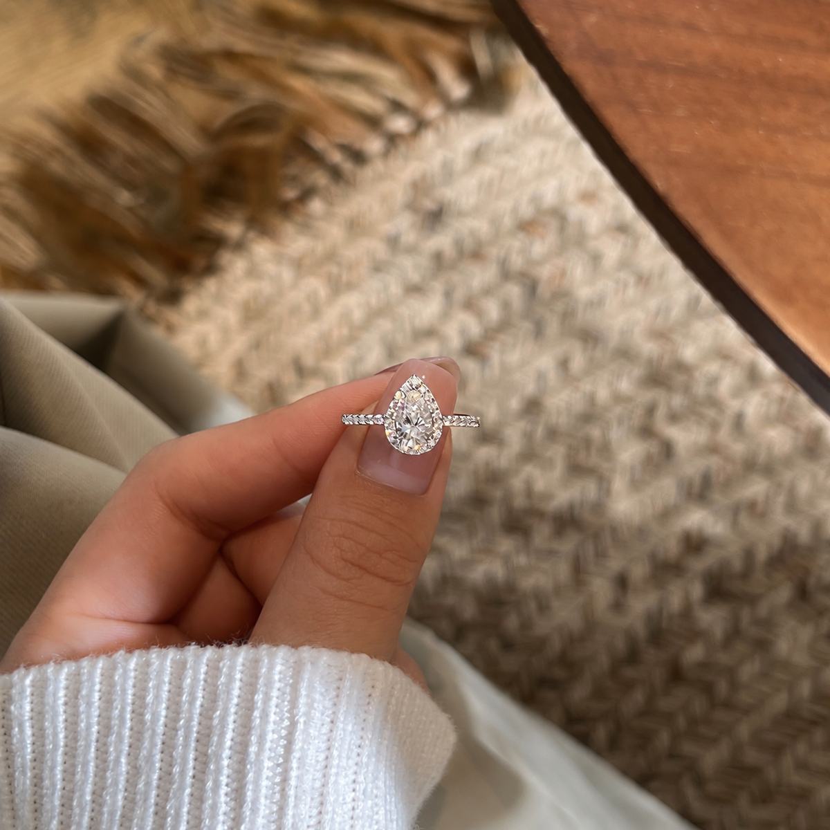 Anillo halo de moissanitas 1 ct en plata