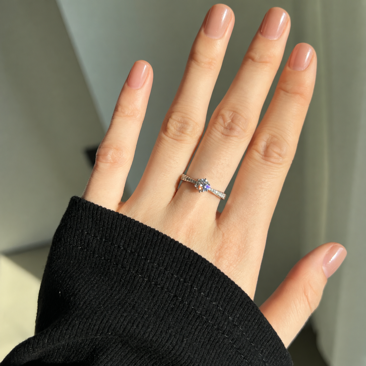 Anillo solitario de moissanita 0,5 ct en plata