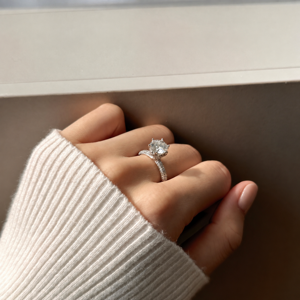 Anillo solitario de moissanita 2 ct en plata