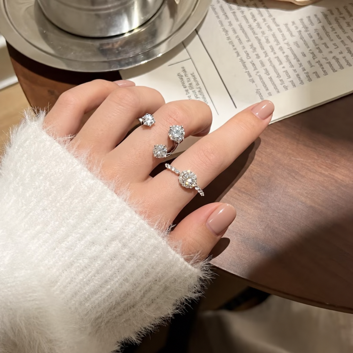 Anillo trío de moissanitas 2,5 ct en plata