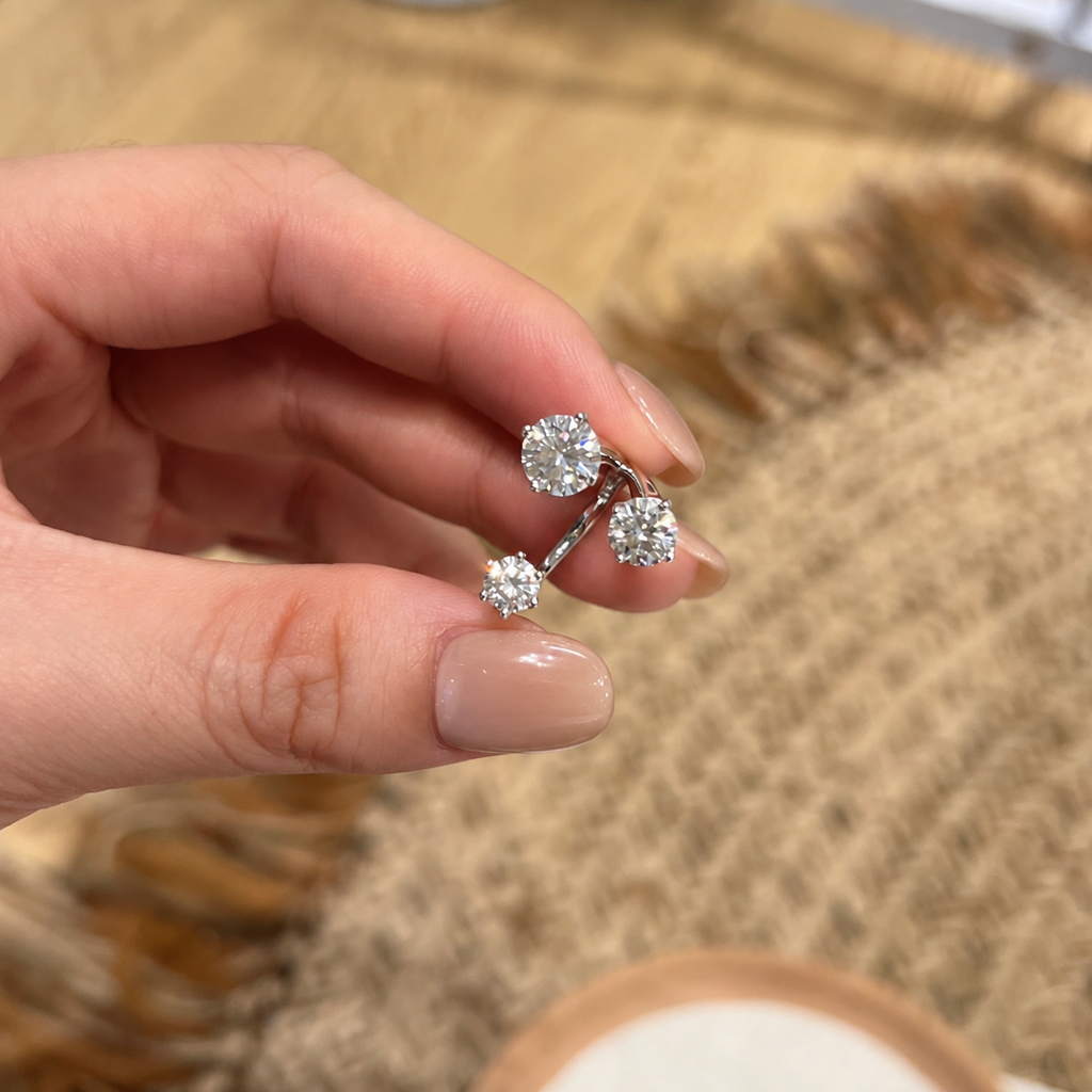 Anillo trío de moissanitas 2,5 ct en plata